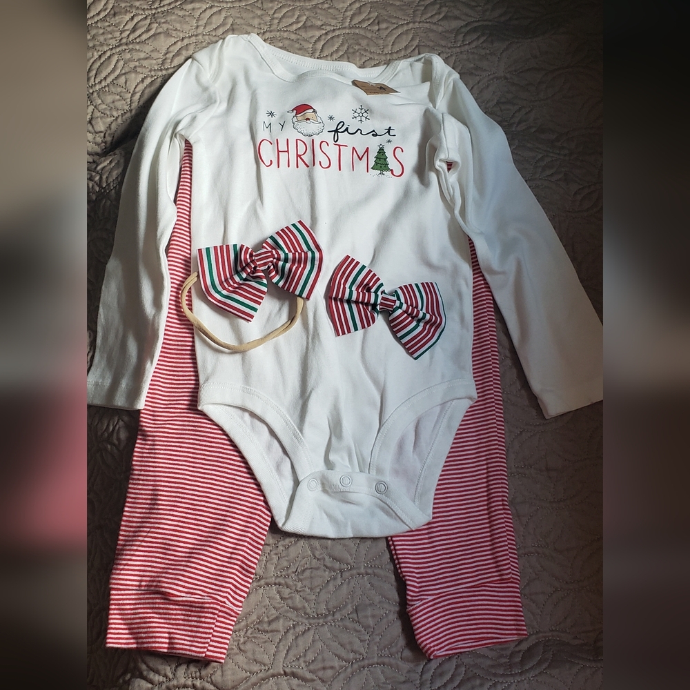 Carter's‎ White and Red Christmas Matching Set